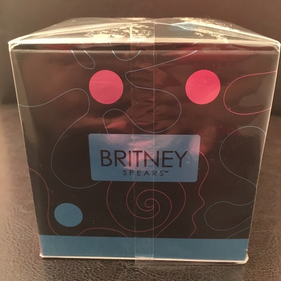 Britney Spears Curious Perfume - Picture 2 of 4